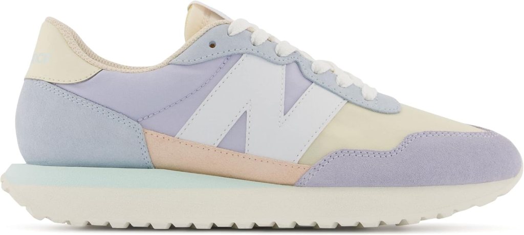 NEW BALANCE Womens 237 V1 Classic Sneaker, amazon, the preppy store, vintage sneaker, women’s sneaker